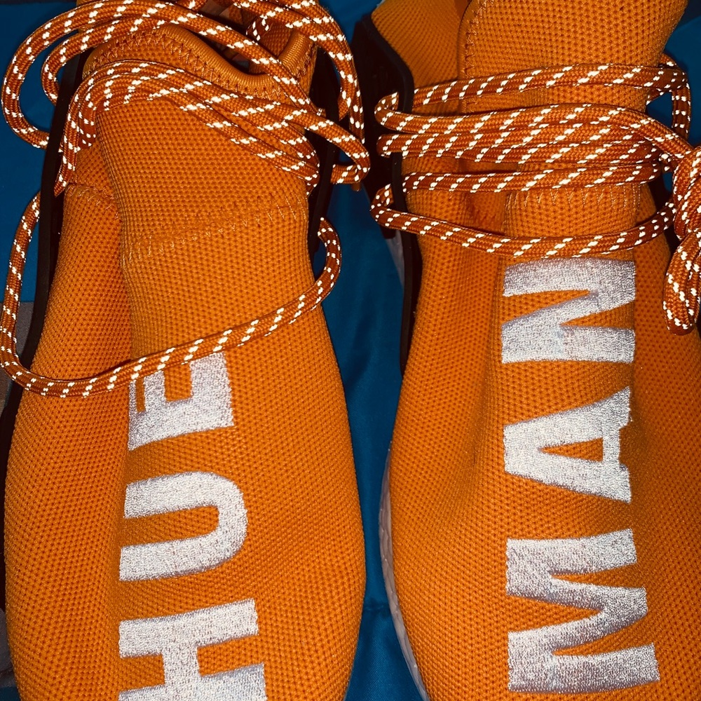 Human races sneakers